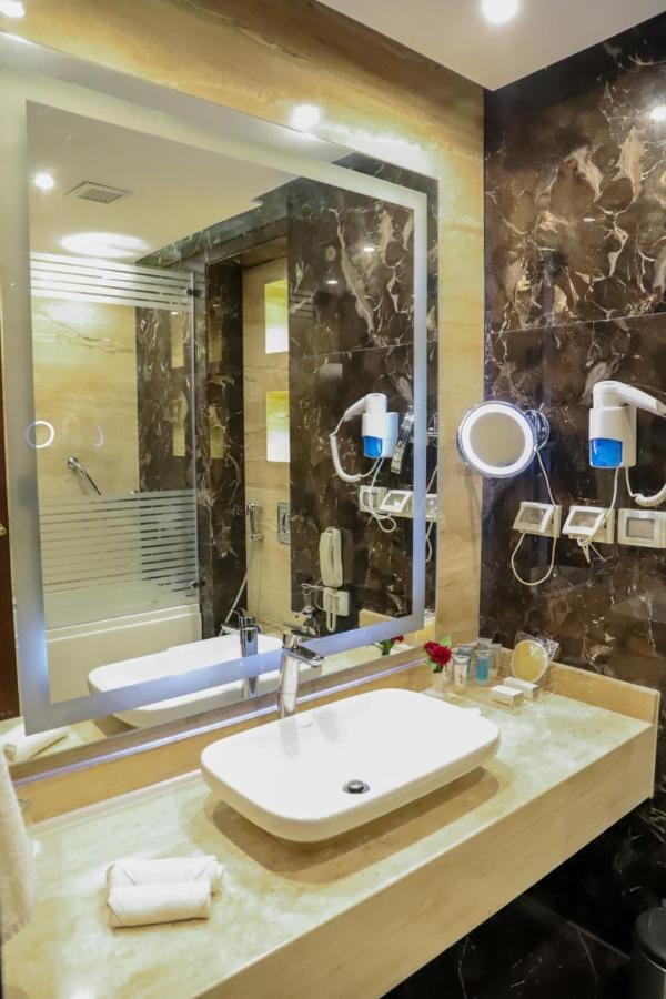 Hotel Helnan Landmark 4*